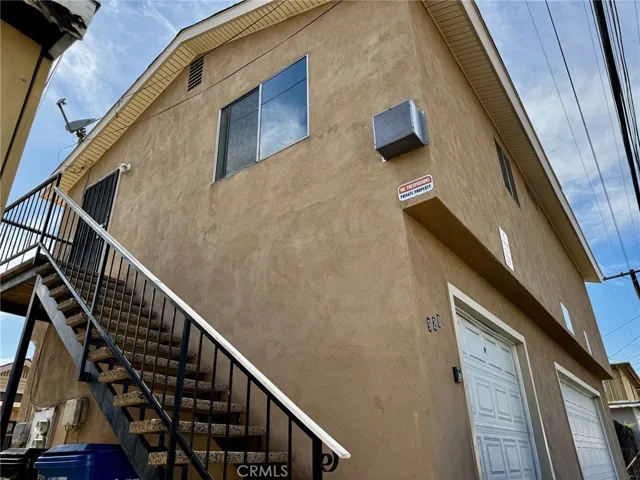 920 N Alameda Avenue, Azusa, California 91702