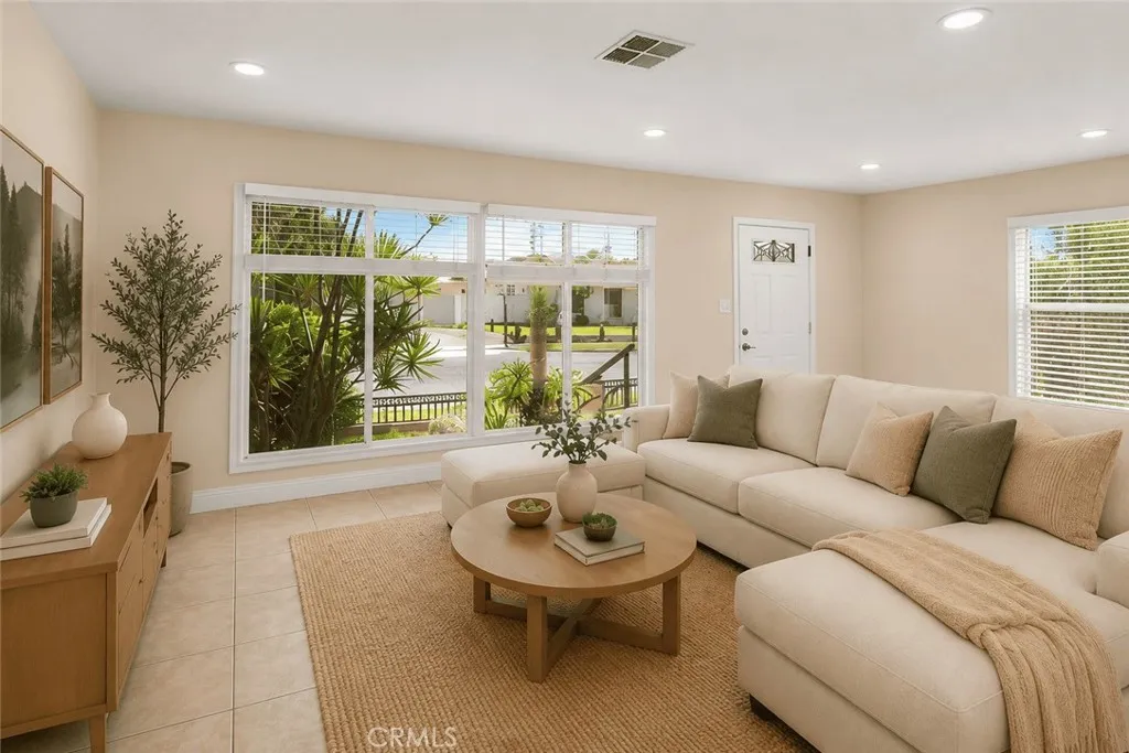 9848 La Docena Ln, Pico Rivera, California 90660 — photo 4