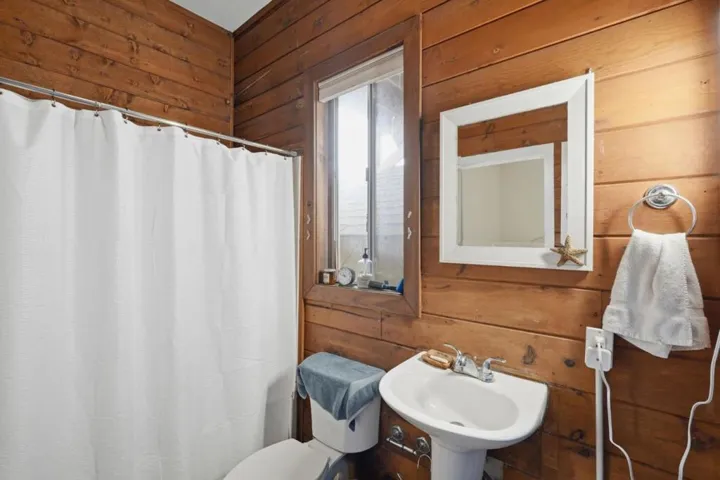 575 Myrtle Street, Half Moon Bay, California 94019