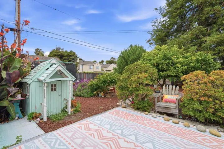 575 Myrtle Street, Half Moon Bay, California 94019