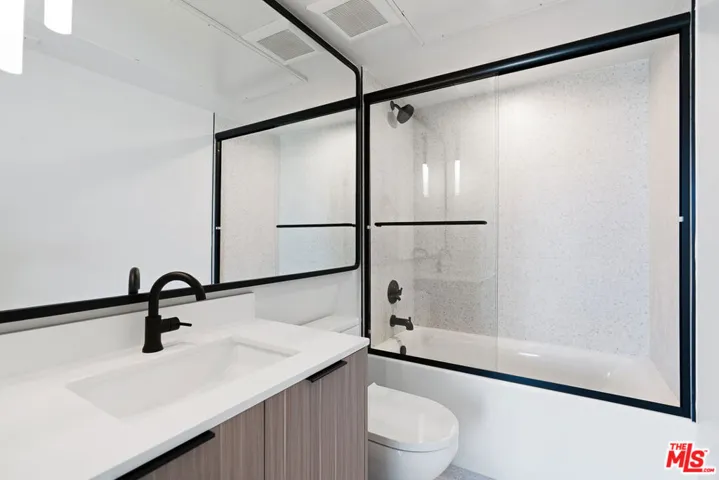 3667 Keystone Avenue 533, Los Angeles, California 90034