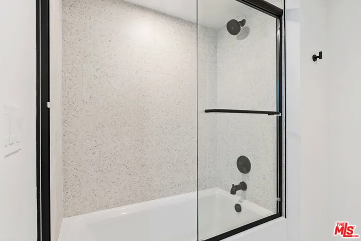 3667 Keystone Avenue 533, Los Angeles, California 90034