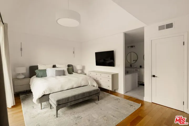 4600 Glencoe Avenue 2, Los Angeles, California 90292