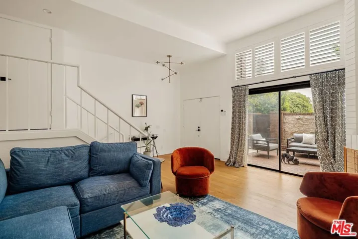 4600 Glencoe Avenue 2, Los Angeles, California 90292