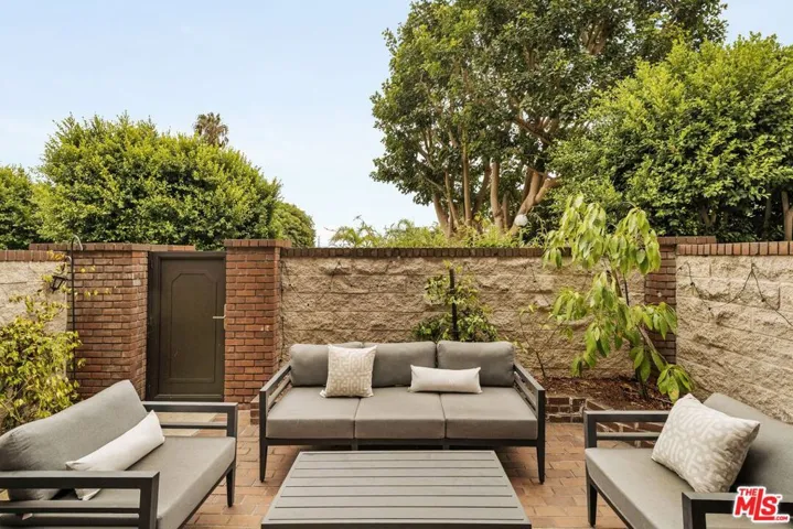 4600 Glencoe Avenue 2, Los Angeles, California 90292