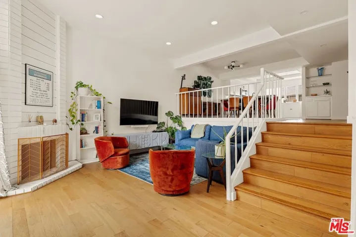4600 Glencoe Avenue 2, Los Angeles, California 90292