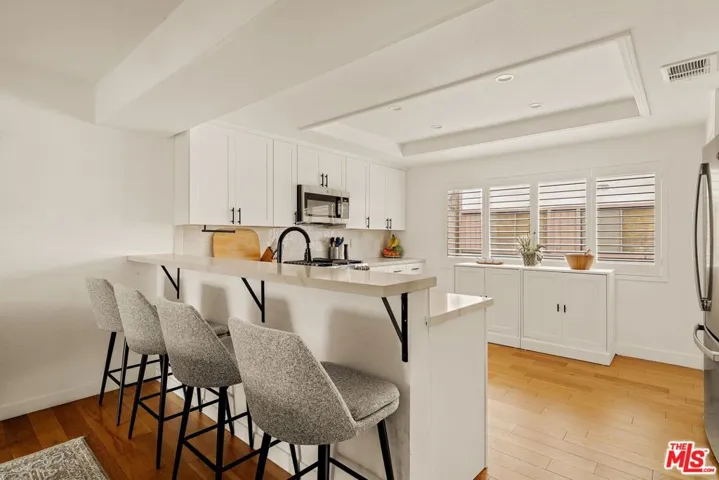 4600 Glencoe Avenue 2, Los Angeles, California 90292