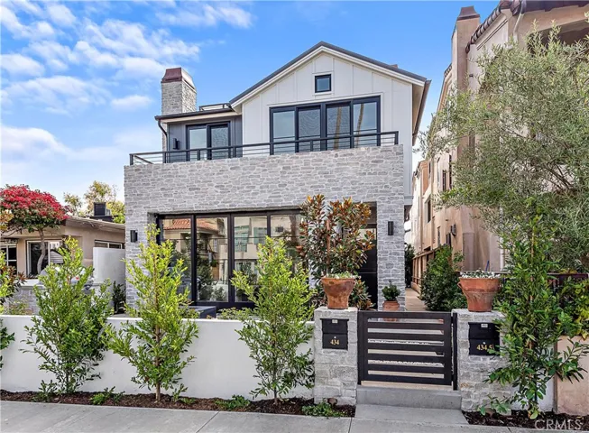 434 1/2 Goldenrod Avenue, Corona Del Mar, California 92625