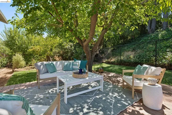 2333 Lariat Ln, Walnut Creek, California 94596