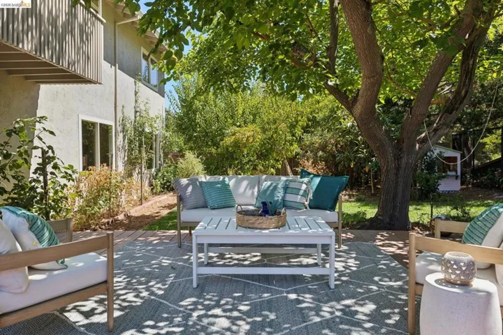 2333 Lariat Ln, Walnut Creek, California 94596