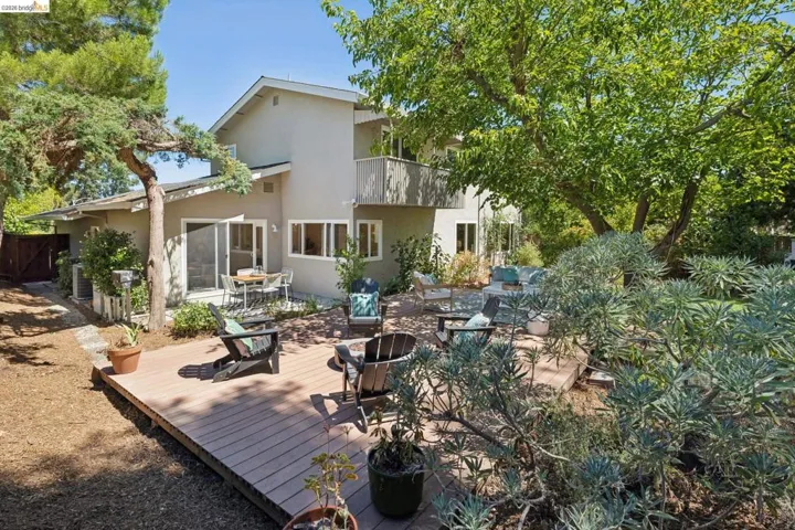 2333 Lariat Ln, Walnut Creek, California 94596