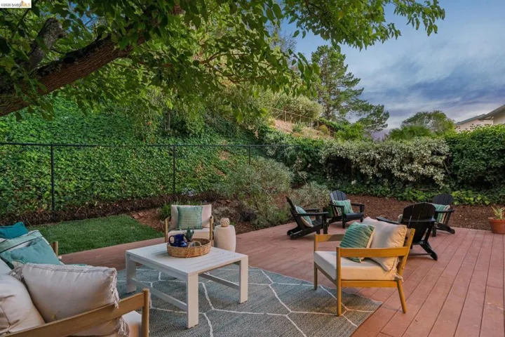 2333 Lariat Ln, Walnut Creek, California 94596