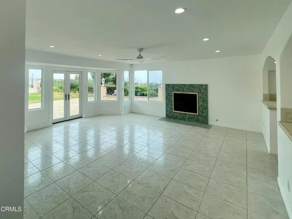 1148 colina vis