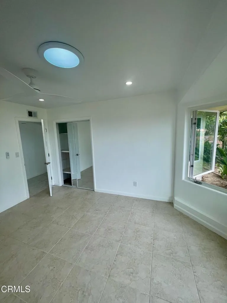1148 colina vis