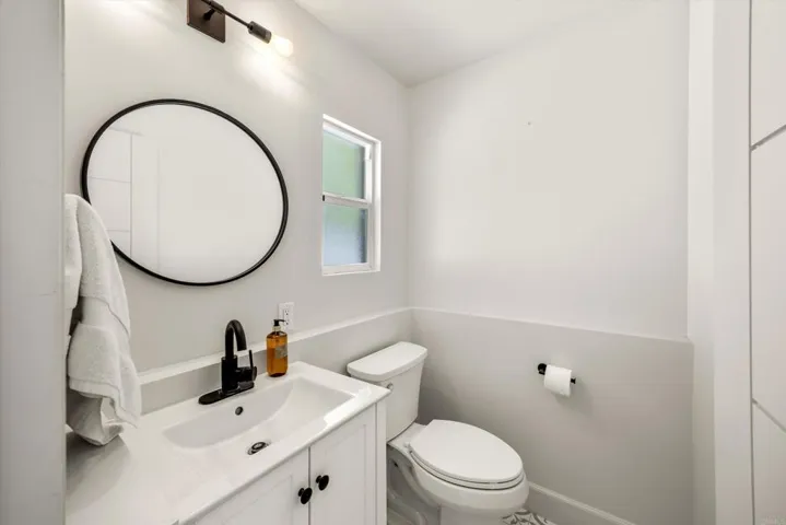 3866 Alta Mesa Drive, Studio City, California 91604