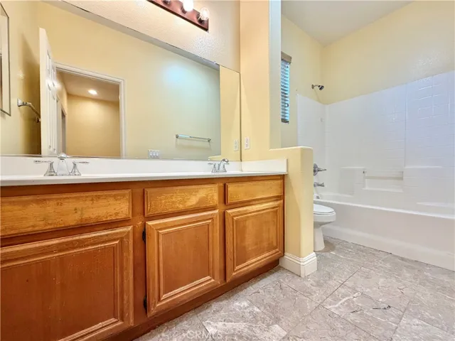 31165 Hidden Lake Road, Murrieta, California 92563