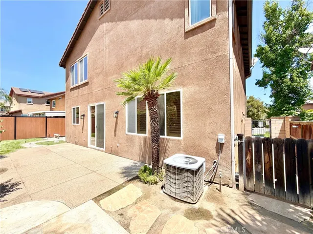 31165 Hidden Lake Road, Murrieta, California 92563