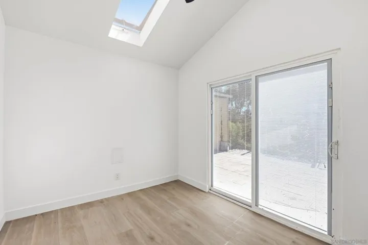 313 San Dimas Ave, Oceanside, California 92057