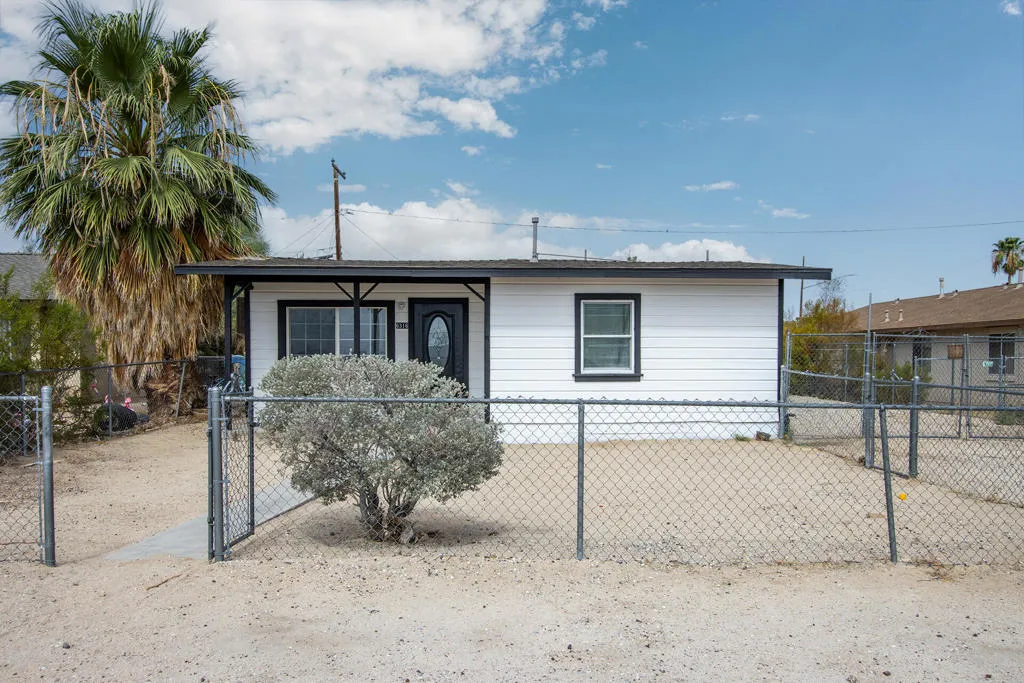 6316 Athol Avenue, 29 Palms, California 92277 — photo 4