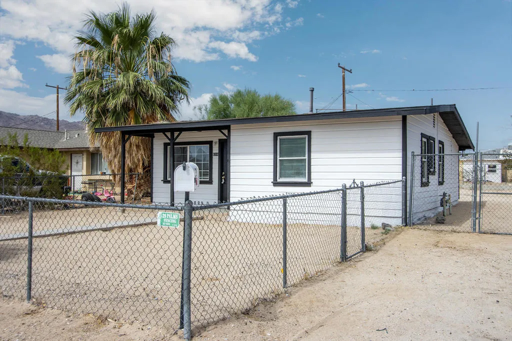 6316 Athol Avenue, 29 Palms, California 92277 — photo 5