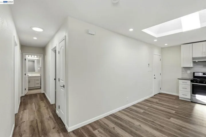 973 Phillips Way, Hayward, California 94541