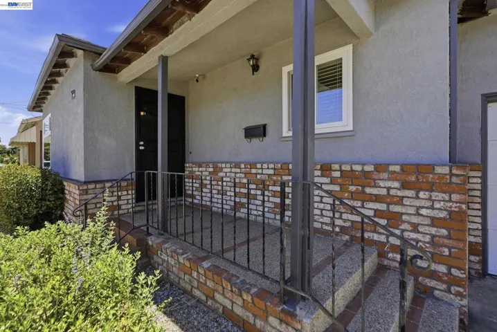 973 Phillips Way, Hayward, California 94541