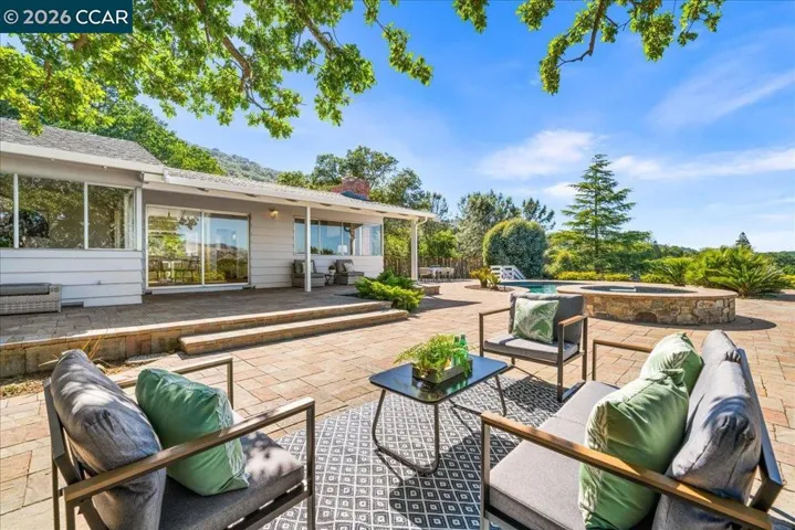 300 Oak View Ter, Danville, California 94526