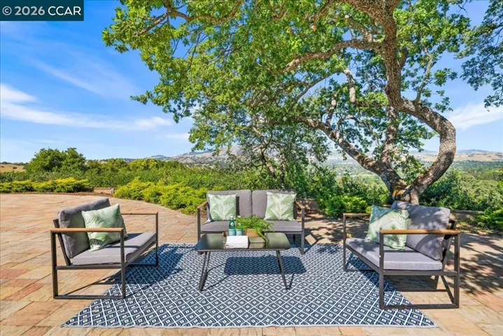 300 Oak View Ter, Danville, California 94526