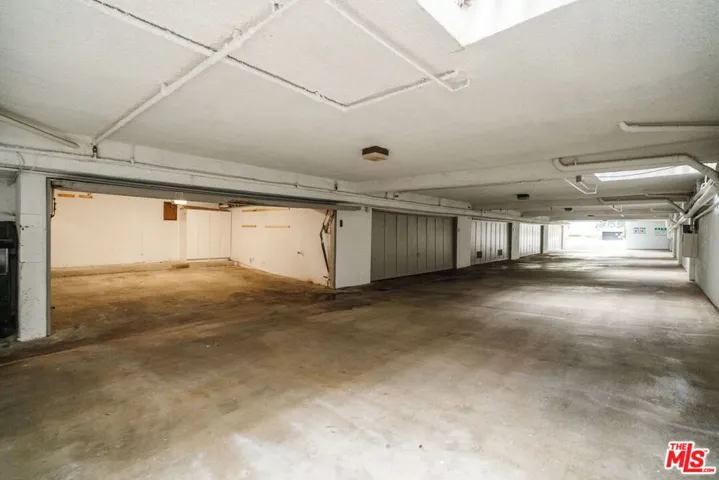 913 Euclid Street 5, Santa Monica, California 90403