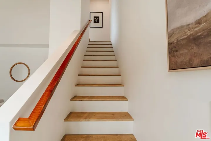 913 Euclid Street 5, Santa Monica, California 90403