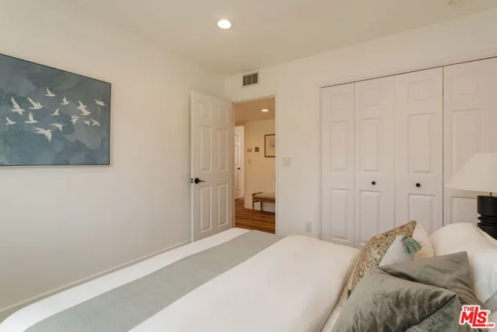 913 Euclid Street 5, Santa Monica, California 90403