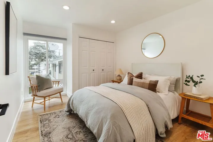 913 Euclid Street 5, Santa Monica, California 90403