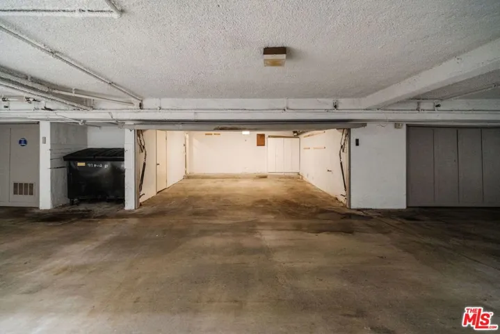913 Euclid Street 5, Santa Monica, California 90403