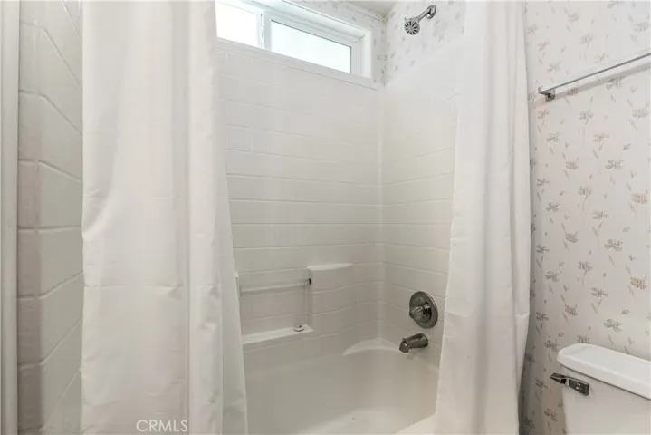 1215 El Camino Real 61, Atascadero, California 93422