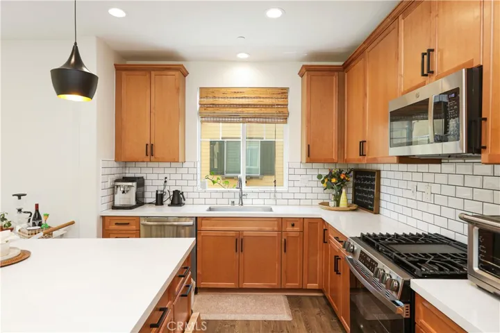 793 Banyan, Pomona, California 91767