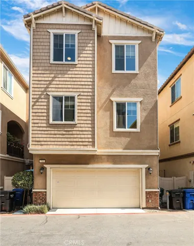 793 Banyan, Pomona, California 91767