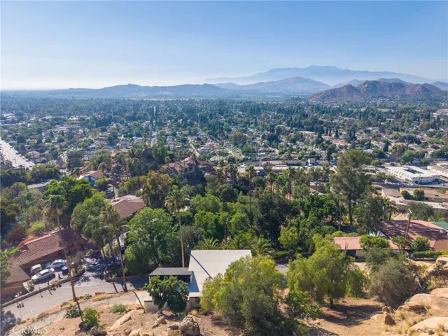 3170 Pachappa, Riverside, California 92506
