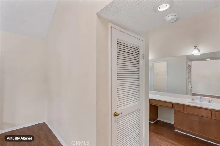 4900 N Grand, Covina, California 91724