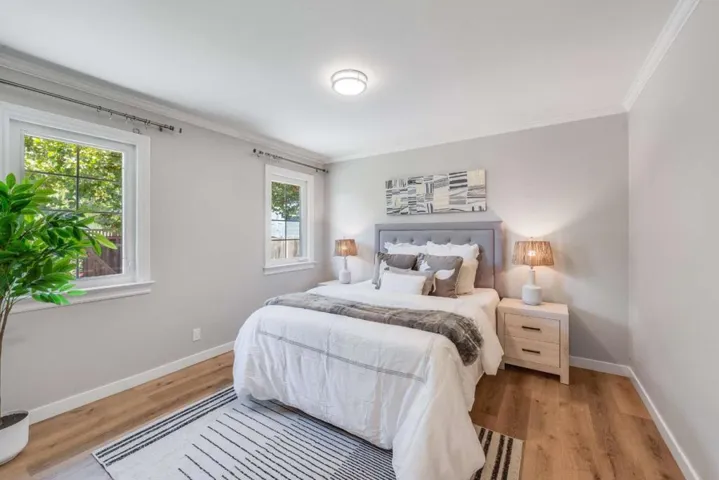 32013203 Hoover Street, Redwood City, California 94063
