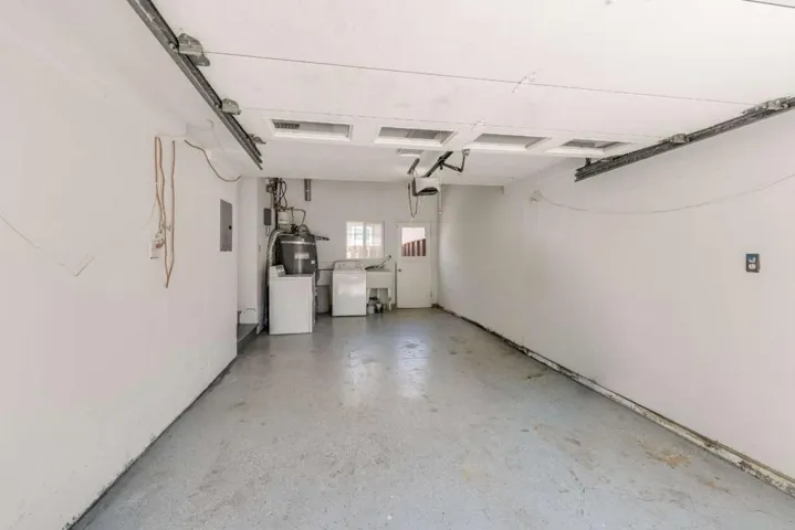 32013203 Hoover Street, Redwood City, California 94063