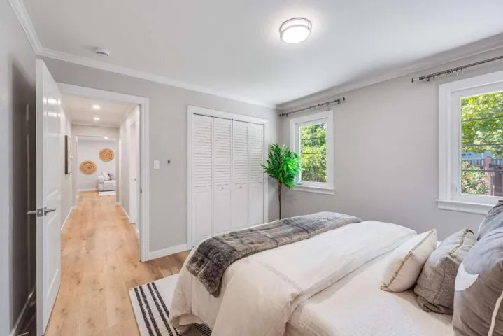 32013203 Hoover Street, Redwood City, California 94063