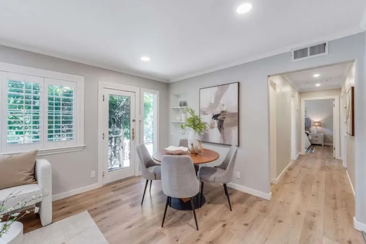 32013203 Hoover Street, Redwood City, California 94063