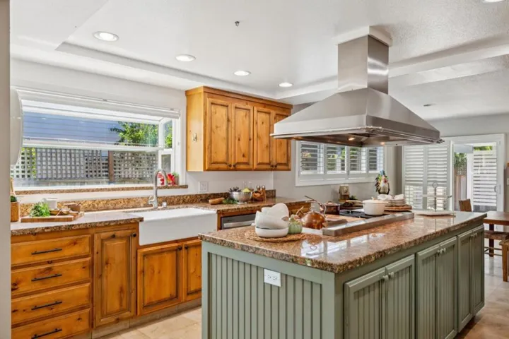 3230 Virgil Lane, Santa Cruz, California 95062