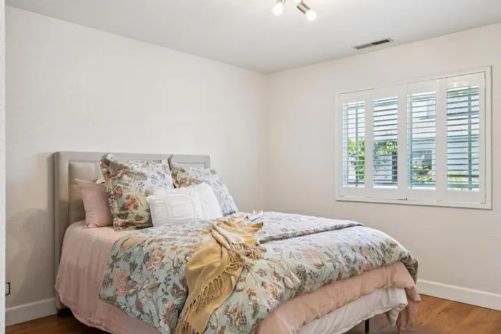 3230 Virgil Lane, Santa Cruz, California 95062