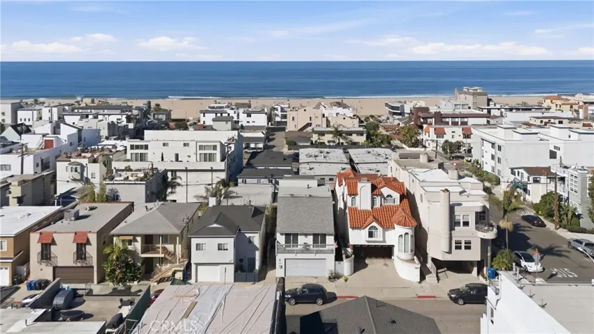 331 Manhattan Avenue, Hermosa Beach, California 90254