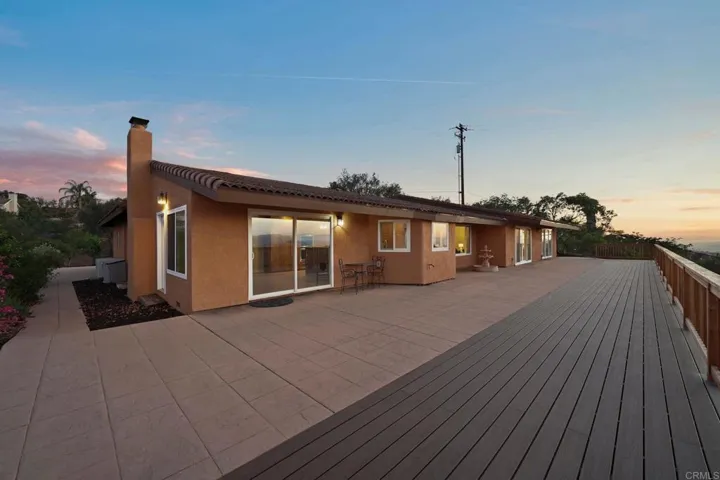 30603 Roadrunner, Valley Center, California 92082