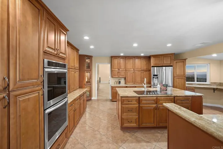 30603 Roadrunner, Valley Center, California 92082