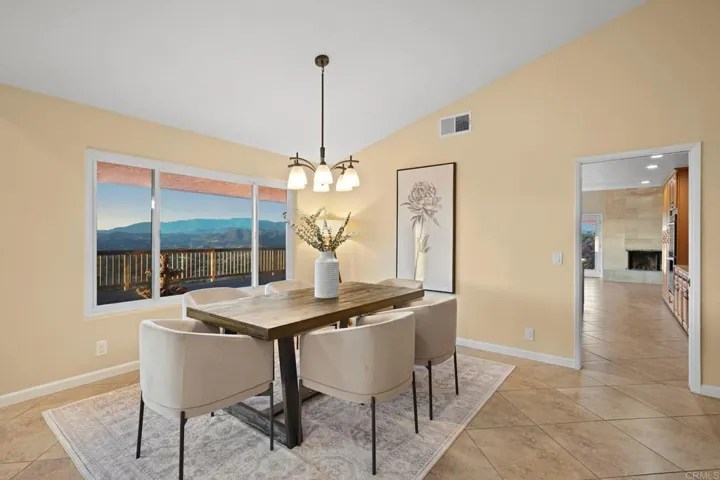 30603 Roadrunner, Valley Center, California 92082
