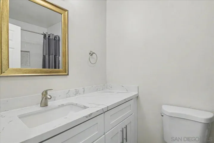 264 68th St, San Diego, California 92114