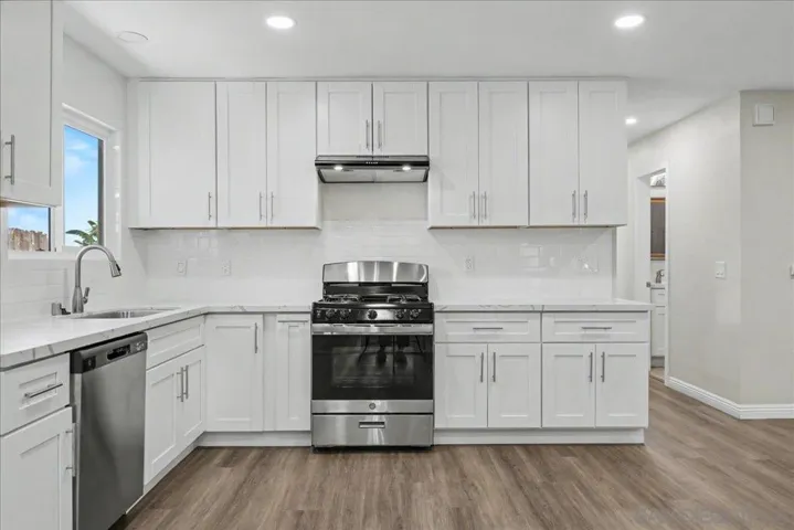 264 68th St, San Diego, California 92114